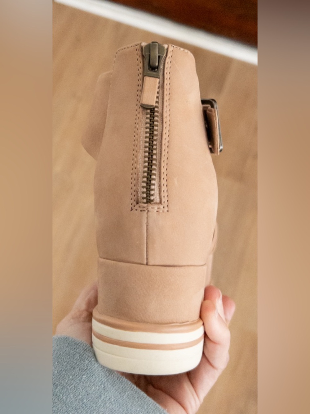 NWT NIB Eileen Fisher Boost Platform Zip Back Sandals Nubuck Latte Tan Size 8 - Picture 7 of 14